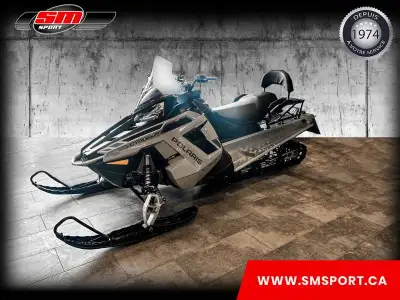 2025 POLARIS 550 VOYAGEUR LXT ES La motoneige sport-utilitaire 550 Voyageur LXT de 2025 offre une ca...