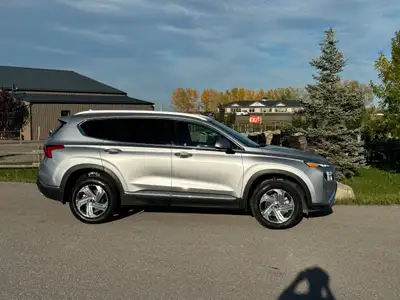 2023 HYUNDAI SANTA FE PREFERRED Hail Damage! No Accident ,Active title Mileage 30.263 KM Engine :2.5...