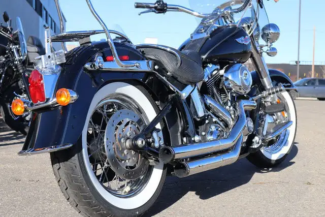 2008 Harley-Davidson FLDE in Street, Cruisers & Choppers in Strathcona County - Image 10