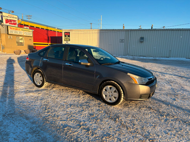 2010 Ford Focus SE only 126000 kilometres  in Cars & Trucks in Winnipeg - Image 3