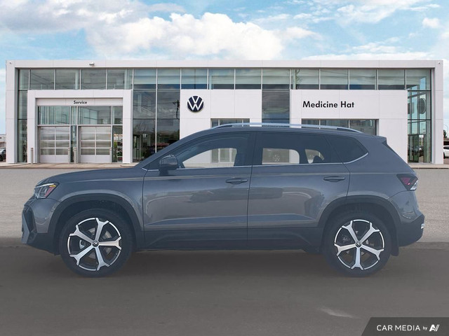 2025 Volkswagen Taos Highline in Cars & Trucks in Medicine Hat - Image 3