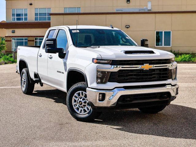 2025 Chevrolet Silverado 2500HD LT in Cars & Trucks in Strathcona County - Image 2