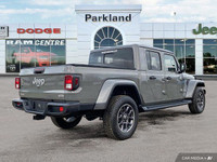 Only 40,600 Miles! This Jeep Gladiator delivers a Regular Unleaded V-6 3.6 L/220 engine powering thi... (image 4)