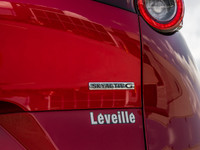 Mazda CX-30 2023 GX Le VUS compact parfait : agile, stylé et sécuritaire Avec son design moderne et... (image 9)