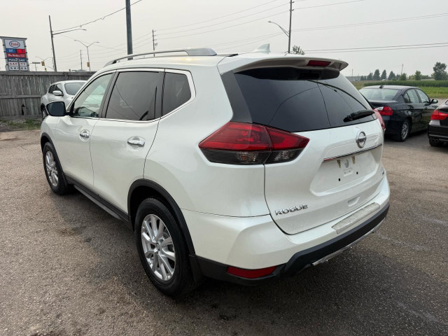 2019 Nissan Rogue SV, 4 CYL, ALLOYS, ONLY 122KMS, CERTIFIED in Cars & Trucks in London - Image 3