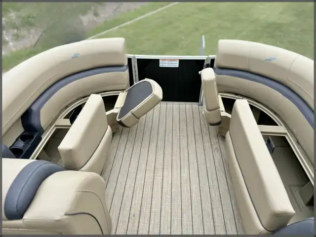 2023 Starcraft EX 22 Q *No Hidden Fees in Powerboats & Motorboats in Sarnia - Image 10