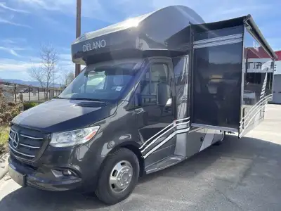 Thor Motor Coach Delano Sprinter Class C diesel motorhome 24TT highlights: Full Bath Two Burner Gas...