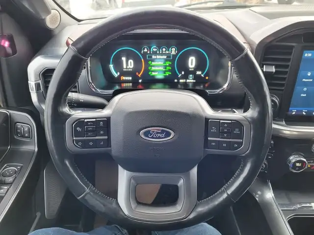 2021 Ford F-150 LARIAT | PANO SUNROOF | LOADED | DIESEL dans Autos et camions dans Comté de Strathcona - Image 17