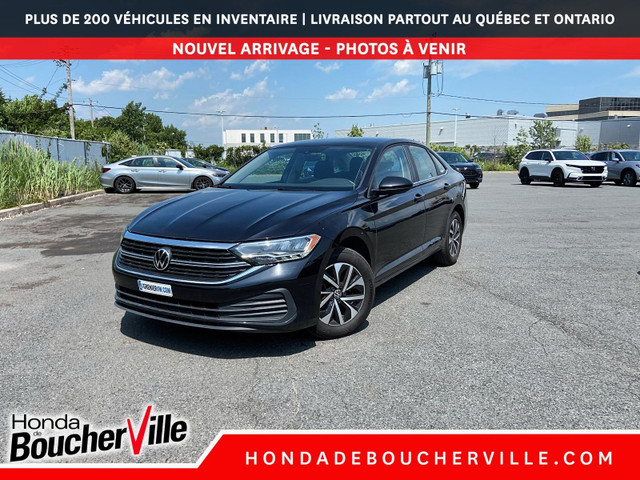 2023 Volkswagen Jetta Trendline BAS KILOMETRAGE, CARPLAY ET ANDR in Cars & Trucks in Longueuil / South Shore