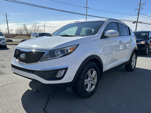 2014 Kia Sportage LX Manuelle Bancs chauffants Air climatisé Mag in Cars & Trucks in Longueuil / South Shore - Image 3