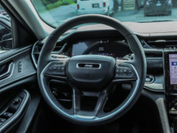 2023 Jeep Grand Cherokee L Limited | 7-Passenger | Black appearance pkg | Only 27,999 km Orr Motors... (image 9)