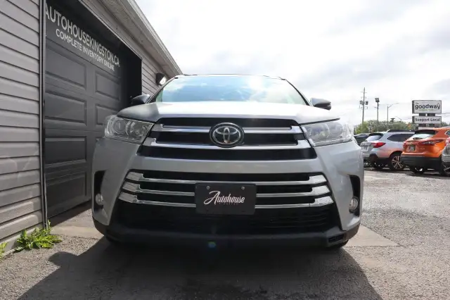 2018 Toyota Highlander XLE 3RD ROW - LEATHER - MOONROOF62863212839427121