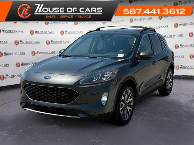 2020 Ford Escape Titanium AWD in Cars & Trucks in Calgary
