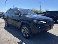 Jeep**Cherokee**4x4**3.2L**V6**Heated Seats**Heated Steering Wheel**8.4 Touchscreen**Apple Car Play*... (image 2)