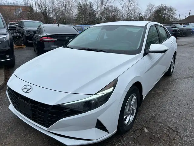 2022 Hyundai Elantra Essential IVT62938482953857127