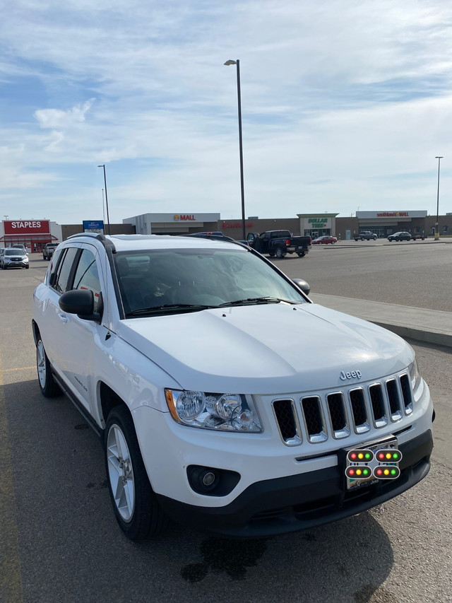 2012 Jeep Compass Limited in Cars & Trucks in Portage la Prairie - Image 2