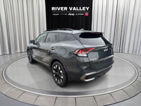ALLOY WHEELS, HEATED FRONT SEATS, PANIC ALARM, TRIP COMPUTER, TRACTION CONTROL Is winter getting you... (image 3)