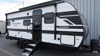 PLEASE CONTACT DEALERSHIP FOR MORE INFO.