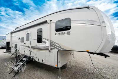 Located in Winfield, BC Call or Text 250-766-4607 Voyager RV Centre 1-800-668-1447 2 Slide-outs Duct...