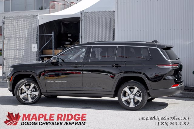 2021 Jeep Grand Cherokee L Limited | 6-Passenger, All-New in Cars & Trucks in Tricities/Pitt/Maple - Image 2