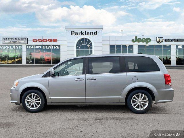 2019 Dodge Grand Caravan SXT Premium Plus DVD Stow N' Go in Cars & Trucks in St. Albert - Image 2