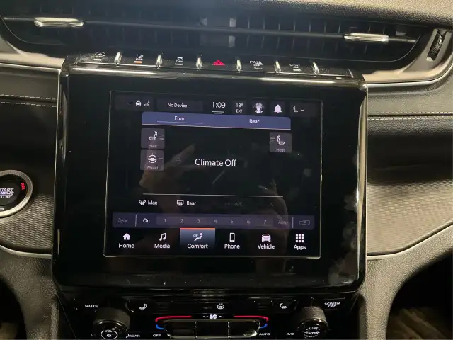 2024 Jeep Grand Cherokee L in Cars & Trucks in Strathcona County - Image 12