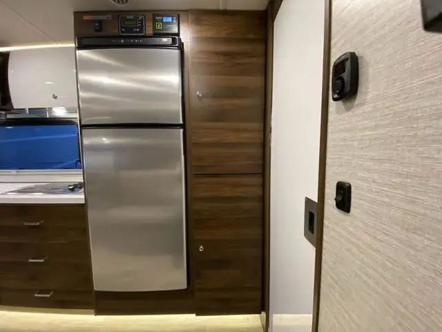 2025 Winnebago View 24D in RVs & Motorhomes in Abbotsford - Image 23