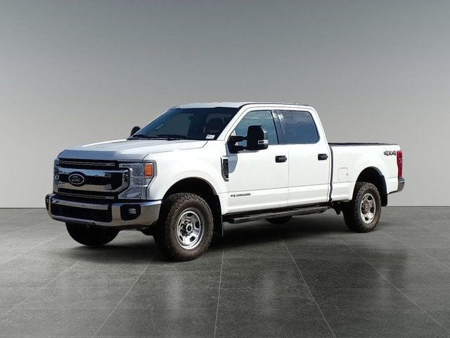 2021 Ford F-250 XLT 4WD Crew Cab 6.75' Box in Cars & Trucks in Lethbridge
