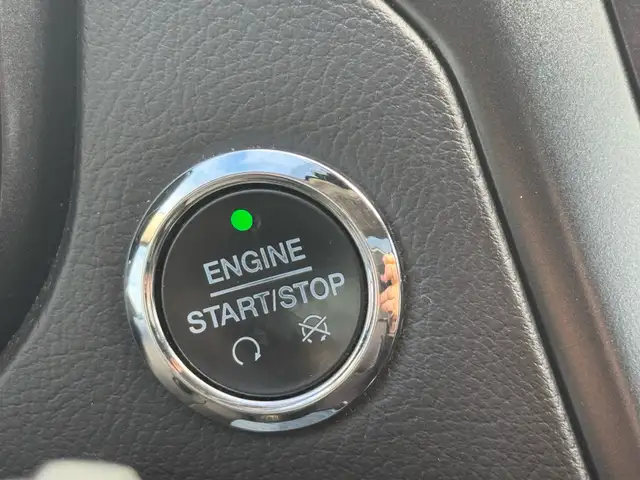 2019 Ford Fusion Hybrid Titanium, Hybrid, Navi, Sunroof, Camera, in Cars & Trucks in Mississauga / Peel Region - Image 25