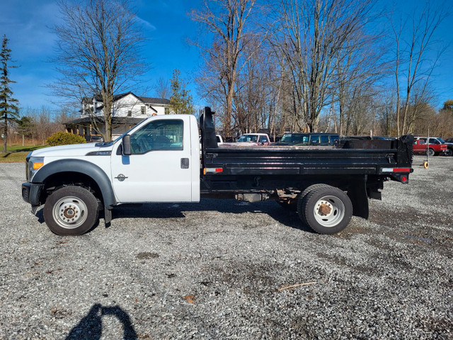 2012 Ford F550XL, 6.7L, 4x4 - w/ Dump Box in Farming Equipment in St. Catharines - Image 4