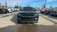 This Jeep Grand Cherokee is equipped with: Capri Leather Seats W/Perf Inserts, Remote Start System,... (image 2)