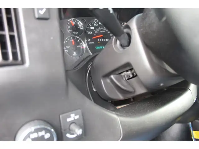 2021 GMC Savana CUBE 14 PIEDS + DECK 6.6 LITRES 1 SEUL PROPRIO in Cars & Trucks in Laval / North Shore - Image 13