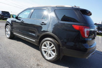 SAFETY INCLUDED ONE OWNER ACCIDENT FREE 16 SERVICE RECORDS LOCAL ONTARIO CAR 7 PASSENGERS Very Clean... (image 3)