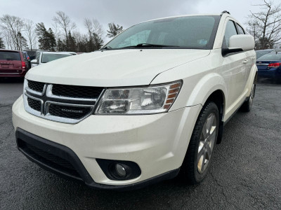 2012 Dodge Journey SXT 3.6L V6 | Sunroof | Keyless Start