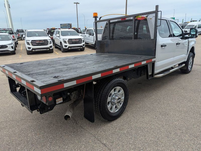 2023 Ford Super Duty F-350 SRW XLT 4WD Crew Cab 8FT Deck, Backup in Cars & Trucks in Saskatoon - Image 4