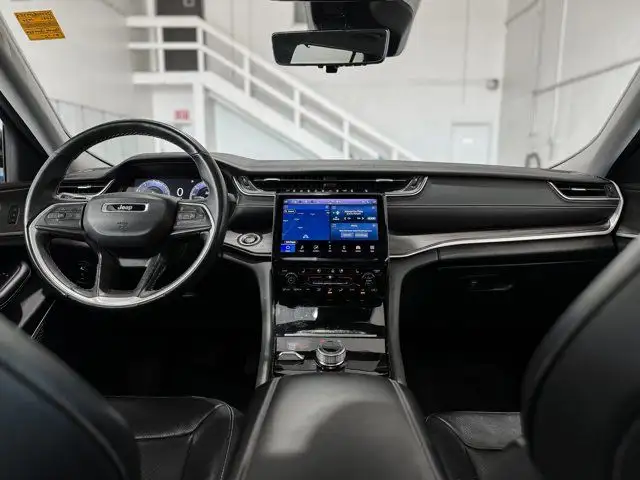 2021 Jeep Grand Cherokee L Limited | Remote Start | Leather in Cars & Trucks in Grande Prairie - Image 36
