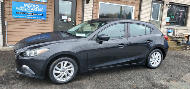 2015 Mazda Mazda3 GX SPORT 6 VIT in Cars & Trucks in Sherbrooke