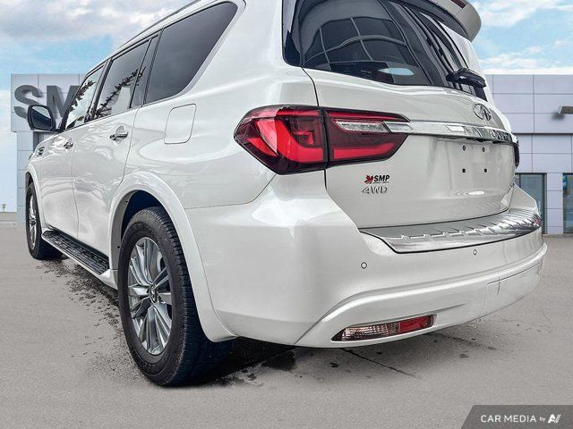 2023 INFINITI QX80 LUXE | 4X4 | Leather | Sunroof | DVD's in Cars & Trucks in Saskatoon - Image 4