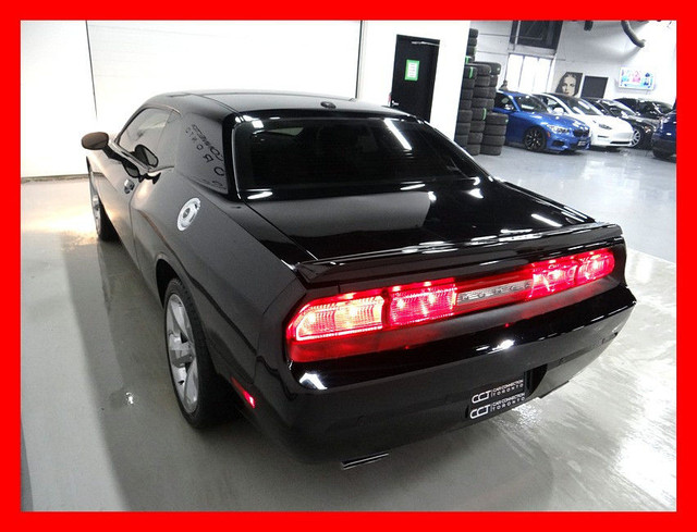 2013 Dodge Challenger SXT PLUS *LEATHER/BLUETOOTH/LOADED*!!! in Cars & Trucks in City of Toronto - Image 4