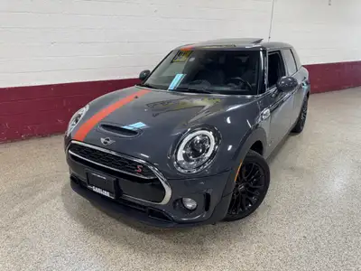 EQUIPPED WITH: BLUETOOTH - NAVIGATION - BACKUP CAMERA - APPLE CARPLAY - HEADS-UP DISPLAY - PANORAMIC...