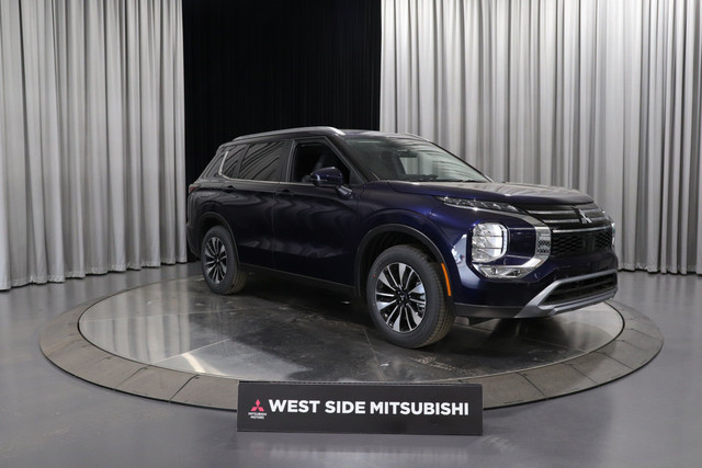 2025 Mitsubishi Outlander LE in Cars & Trucks in Edmonton