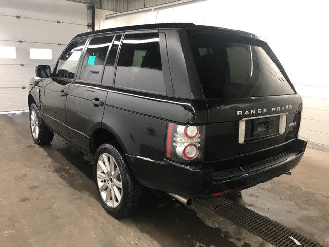 2012 Land Rover Range Rover 4WD 4dr SC in Cars & Trucks in City of Toronto - Image 2