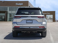 *Leather Seats, Power Liftgate, Remote Start, Heated Seats, Heated Steering Wheel, Apple CarPlay, An... (image 4)