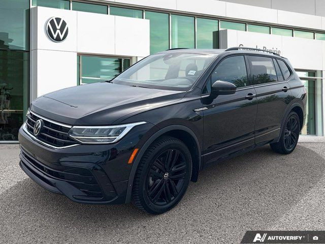 2022 Volkswagen Tiguan Comfortline R-Line Black Edition in Cars & Trucks in Grande Prairie
