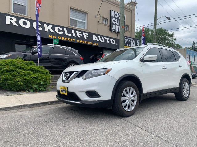 2015 Nissan Rogue in Cars & Trucks in City of Toronto