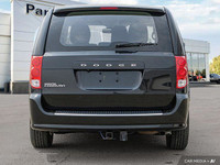 KBB.com Brand Image Awards. This Dodge Grand Caravan boasts a Regular Unleaded V-6 3.6 L/220 engine... (image 4)