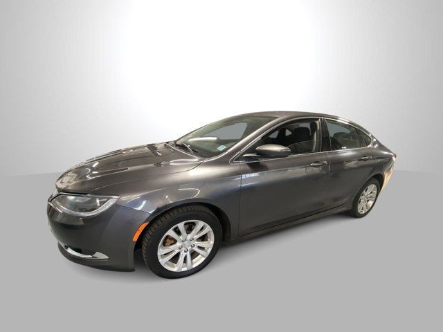 2016 Chrysler 200 Limited in Cars & Trucks in Dartmouth - Image 2