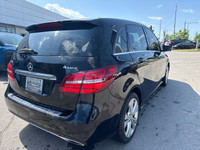 Do not miss out on this locally owned and traded 2018 B250! Well maintained and nicely optioned with... (image 7)