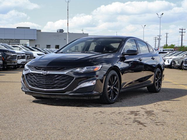 2022 Chevrolet Malibu LT Midnight Edition 1.5T in Cars & Trucks in Edmonton - Image 4