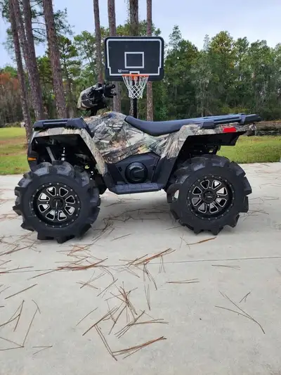 APPLY NOW: https://www.ridecollective.ca/get-pre-approved 2018 Polaris Sportsman 570 EPS Camo comes...